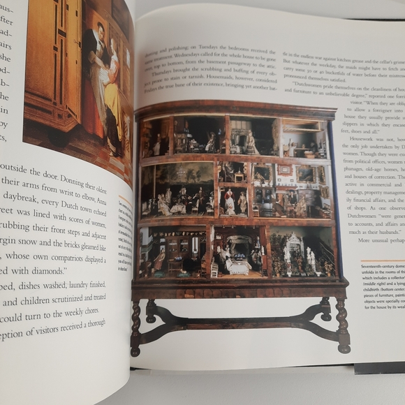 WHAT LIFE WAS LIKE IN EUROPES GOLDEN AGE 1500-1675 Coffee Table Book - Picture 13 of 15